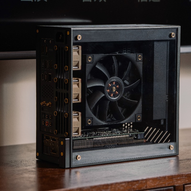 Sff Mini Itx Cnc Aluminum Chassis - Корпус LP P6 ITX Алюминиевый корпус